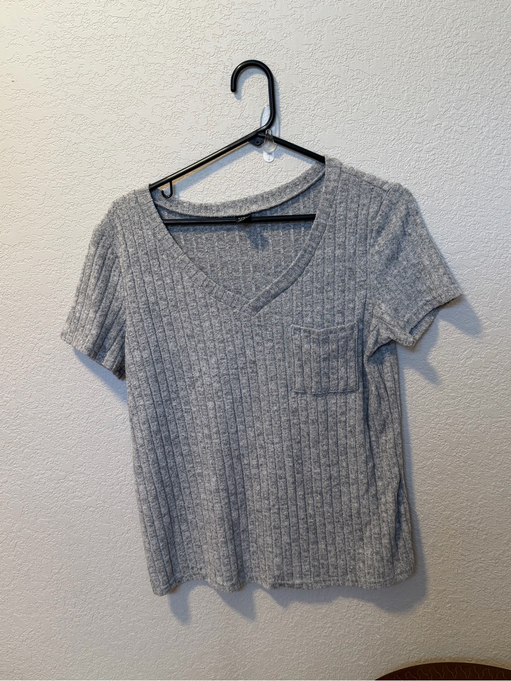 SHEIN Soft Ribbed V-Neck Short Sleeve Tops